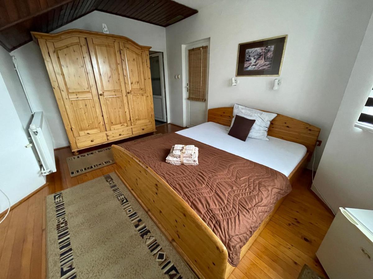 Guest House Luxotel Зренянин Екстер'єр фото